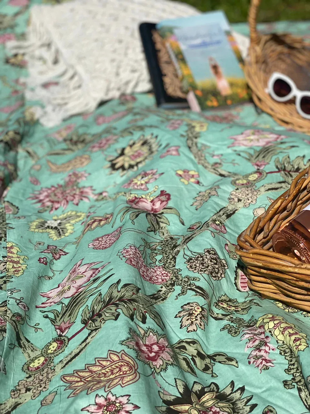 DAISY PICNIC BLANKET AQUARIUS